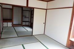 559844835_640x640_444444