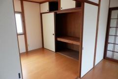 559857693_640x640_444444